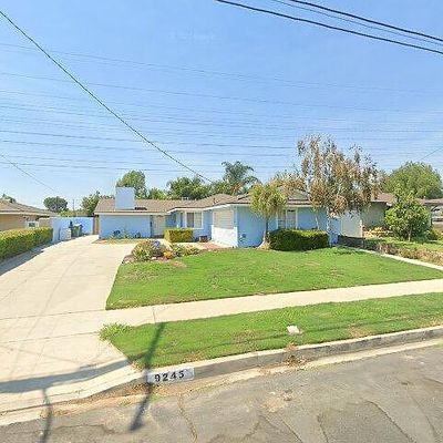 9245 Geyser Ave, Northridge, CA 91324