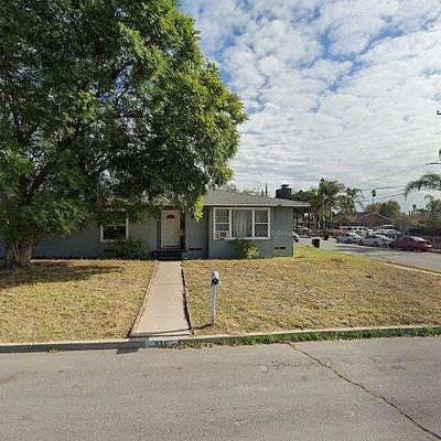 931 N Magnolia Ave, Rialto, CA 92376