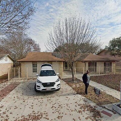 9570 Millers Rdg, San Antonio, TX 78239