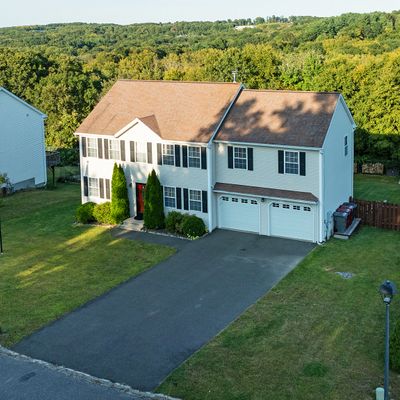 96 Geraldine Dr, Naugatuck, CT 06770