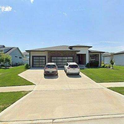 980 Roman Rd, Waukee, IA 50263