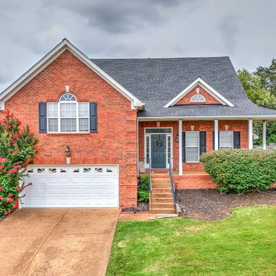 106 Bartlett Ln, Hendersonville, TN 37075