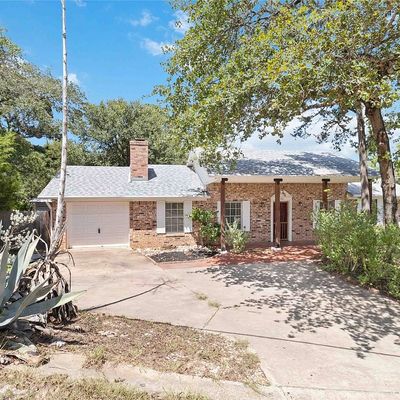 106 Grand Canyon Dr, Bastrop, TX 78602