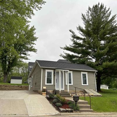 107 Clowney St, Mineral Point, WI 53565