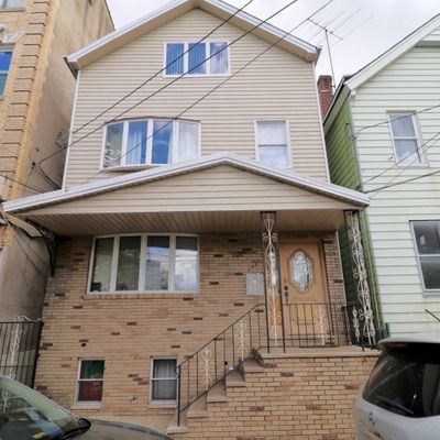 109 Warwick St, Newark, NJ 07105