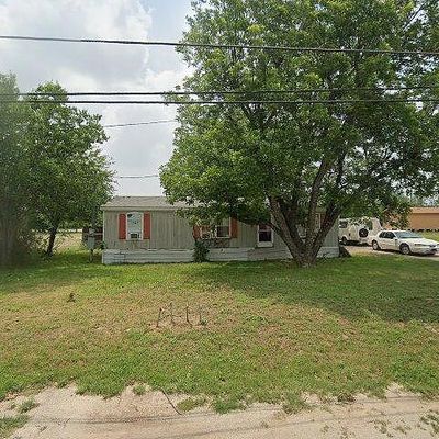 110 Bell St, Bangs, TX 76823