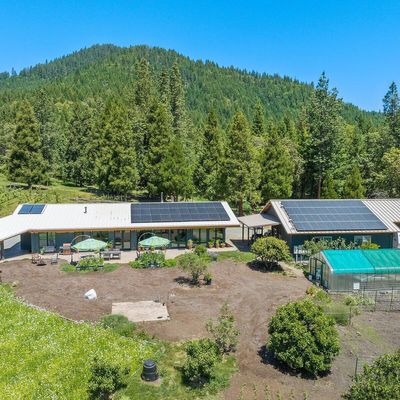 1106 Upper Cow Creek Road, Azalea, OR 97410