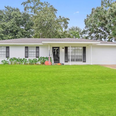 11062 Klein Rd, Gulfport, MS 39503