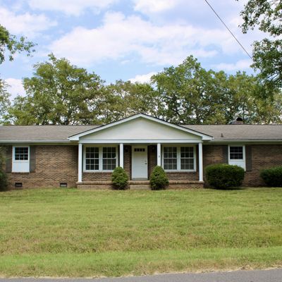 111 Lynn Dr, Gallatin, TN 37066