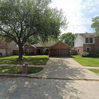 11119 30 Th Ave N, Texas City, TX 77591