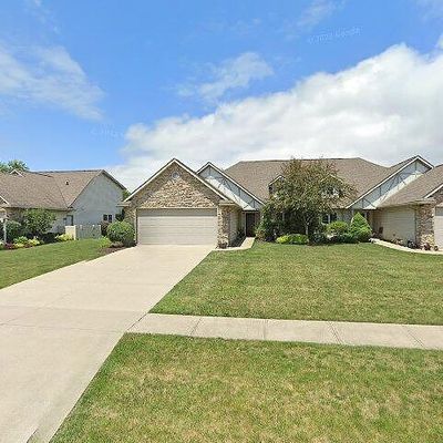 1125 Fox Run, Grafton, OH 44044