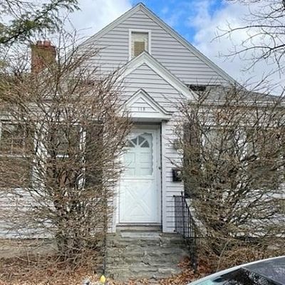 113 Lake Ave, Worcester, MA 01604