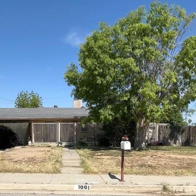 1001 Greenwood Dr, Bakersfield, CA 93306