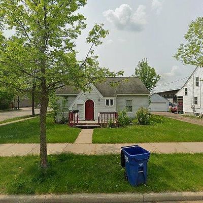 1002 N 2 Nd Ave, Wausau, WI 54401