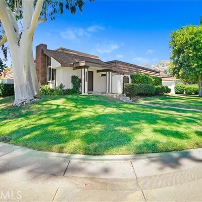 10141 Valley Circle Boulevard, Chatsworth, CA 91311