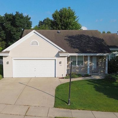 1021 Fieldridge Ct, Waukesha, WI 53188