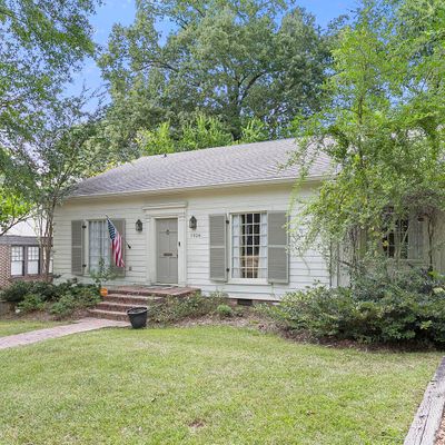 1024 Pinehurst Street, Jackson, MS 39202