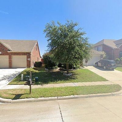 1028 Shearwater Ave, Aubrey, TX 76227