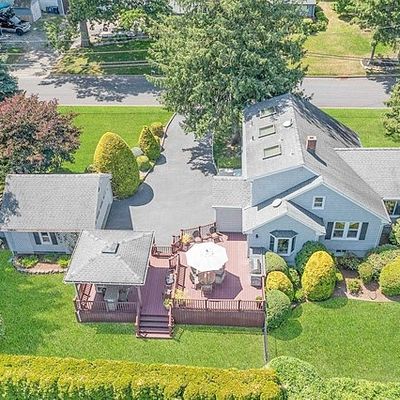 103 Ridge Ave, Park Ridge, NJ 07656