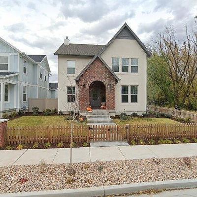 1037 S Angel St, Layton, UT 84041