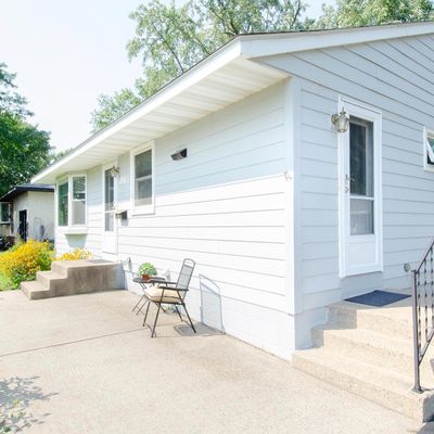 1041 Madison St, Anoka, MN 55303