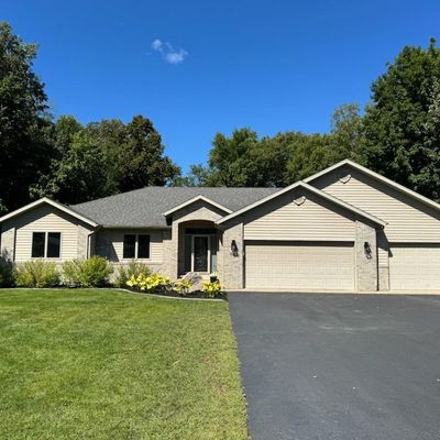 1048 Timber Dr, Detroit Lakes, MN 56501