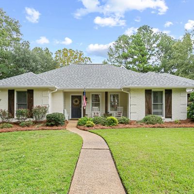 105 Hollenden Ln, Madison, MS 39110