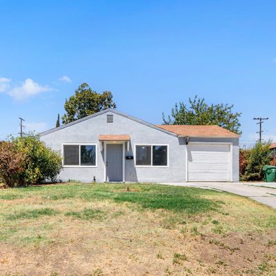 1218 Crawford St, Bakersfield, CA 93305