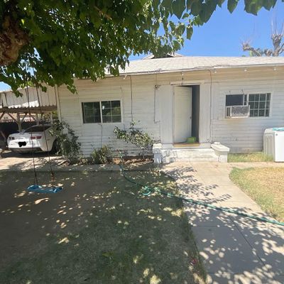 1218 Pacific St, Bakersfield, CA 93305