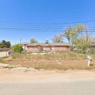 12250 Pawnee Rd, Apple Valley, CA 92308