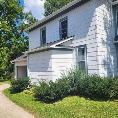 124 E Lake Ave, Monticello, WI 53570