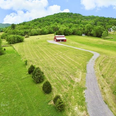 1261 Fuston Hollow Rd, Auburntown, TN 37016