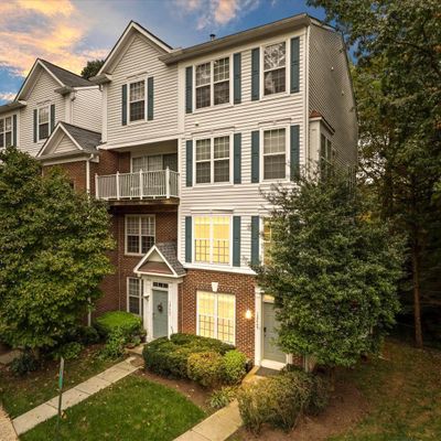 12669 Fair Crest Ct #108, Fairfax, VA 22033