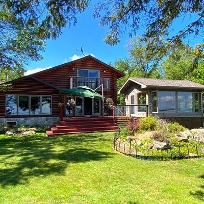 12701 Northern Lights Rd, Kabetogama, MN 56669