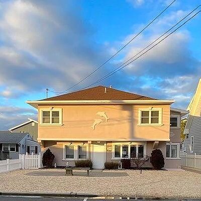 13 Elizabeth Avenue #B (Upper), Lavallette, NJ 08735