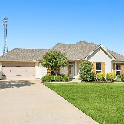 131 Fayedaye Dr, Madisonville, LA 70447