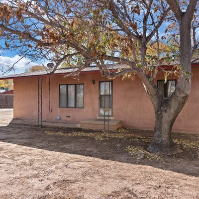 1315 Lark Ave Sw, Albuquerque, NM 87105