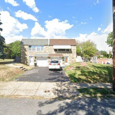 1147 Medway Rd, Philadelphia, PA 19115