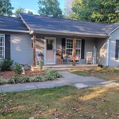 115 Petalbrook Ln, Livingston, TN 38570