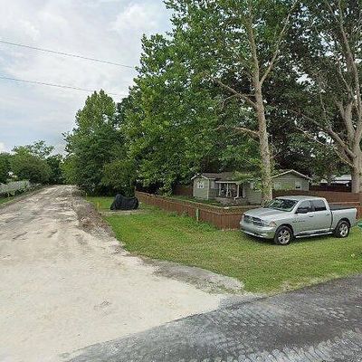 11653 Parker St, Brooker, FL 32622