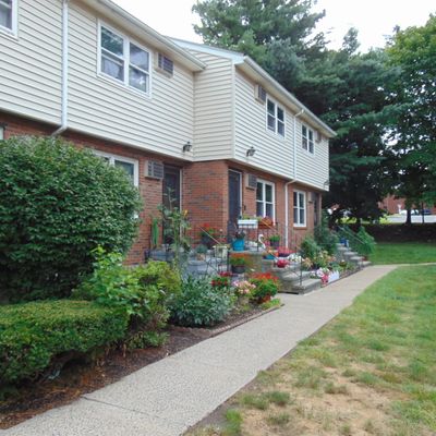 119 Blackstone Village #119, Meriden, CT 06450