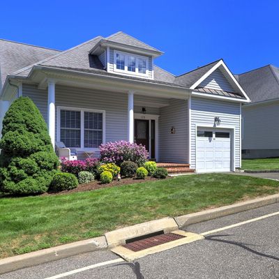 120 Jasmine Circle #120, Milford, CT 06461