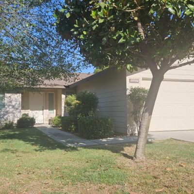 14140 Clay Ct, Bakersfield, CA 93306