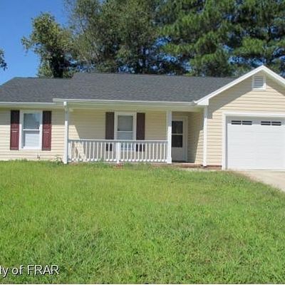 1422 Leffew Ave, Fayetteville, NC 28304