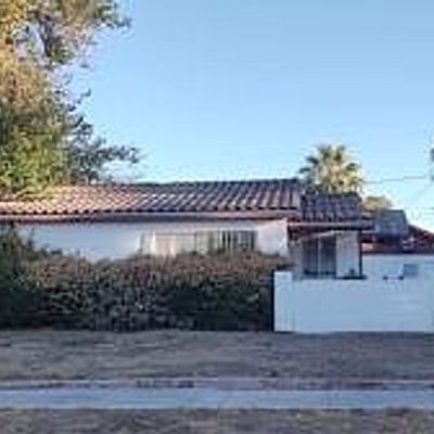 1424 Wengert Ave, Las Vegas, NV 89104