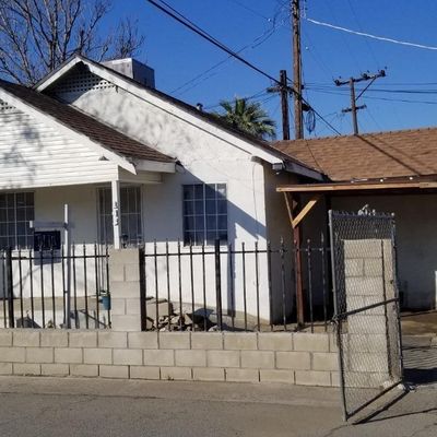 143 1/2 Chester Avenue, Bakersfield, CA 93301