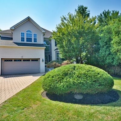 15 Aaron Ct, Bridgewater, NJ 08807