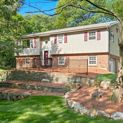 15 Lawrence Dr, Vernon Twp., NJ 07462