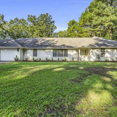 1507 Hickory Ln, Columbus, MS 39705