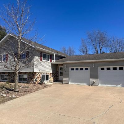 1525 Jason Ave, Tomah, WI 54660